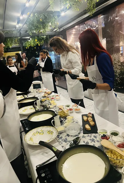 Participante la atelierul de gătit Italian Cooking Experience, Volare Natura, 12 octombrie 2026 (foto 23)