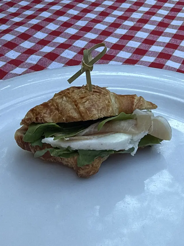 Gustări de catering Volare